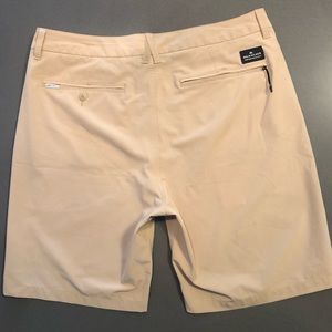 Quiksilver Men's Union Amphibian Hybrid 20 Inch Outseam Water Friendly Short